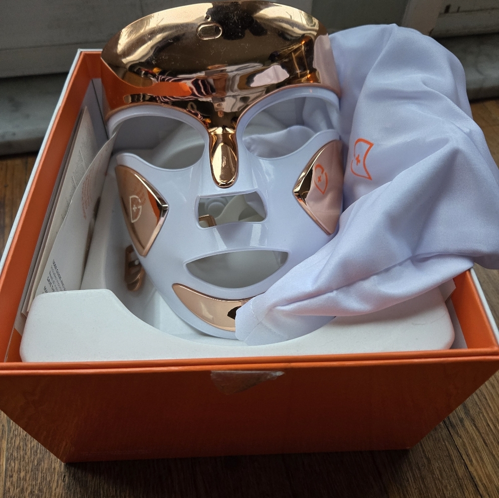 Dr. Dennis Gross spectralite face wave pro masque LED